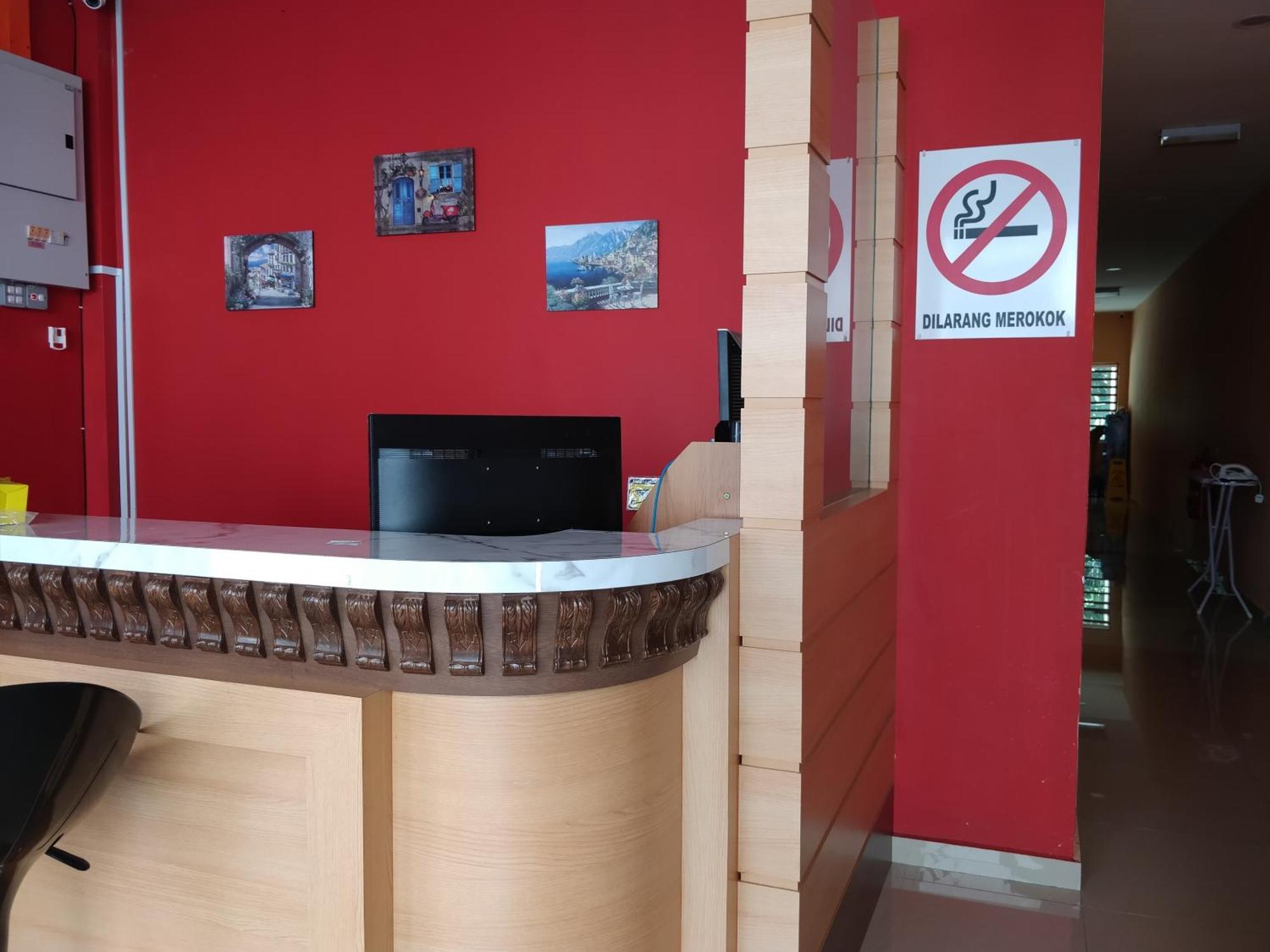 Hotel Puteri Miqaila Seri Iskandar Exterior photo